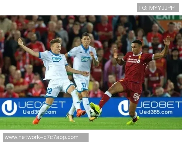 山口雷法与岐阜的激烈对决揭示了足球战术的魅力与团队精神 山口雷法与岐阜的激烈对决揭示了足球战术的魅力与团队精神